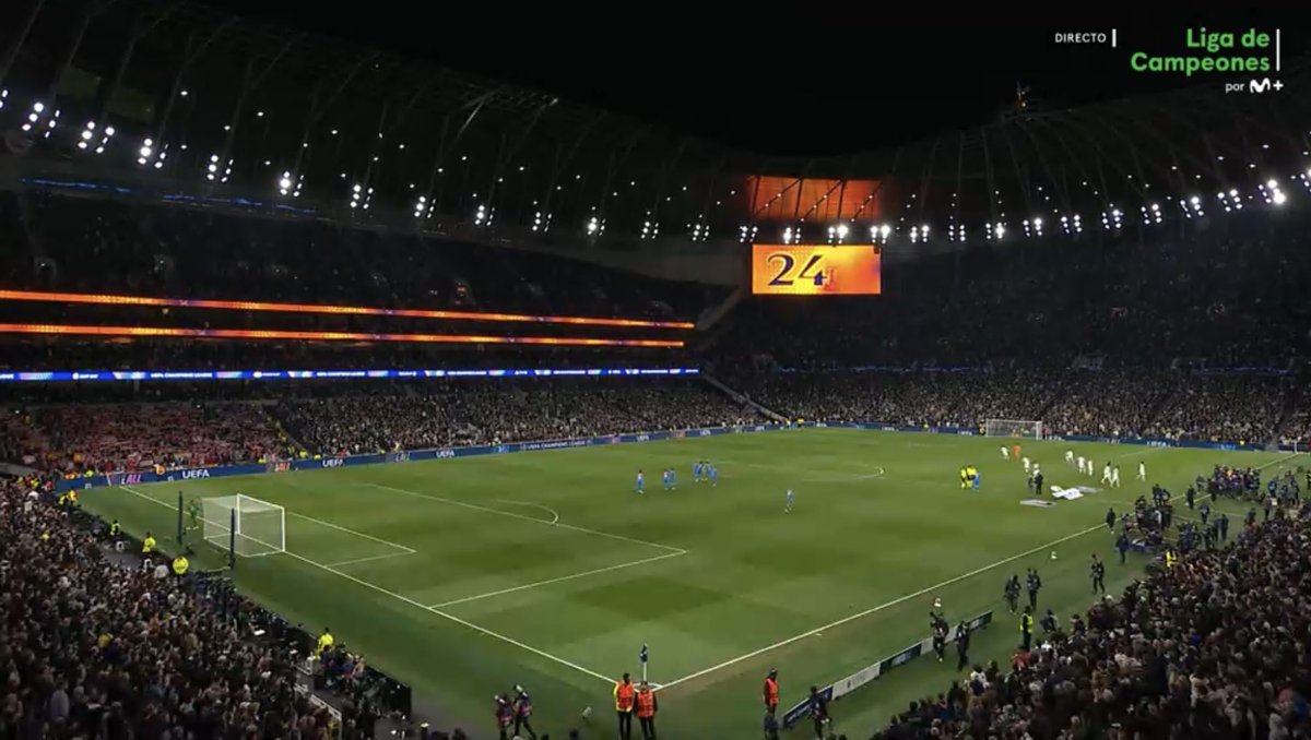 Queco 🏁 tweet media