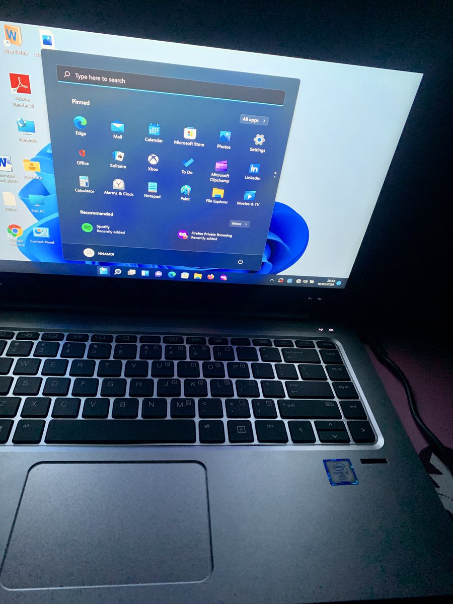 miles 🌏 tweet media