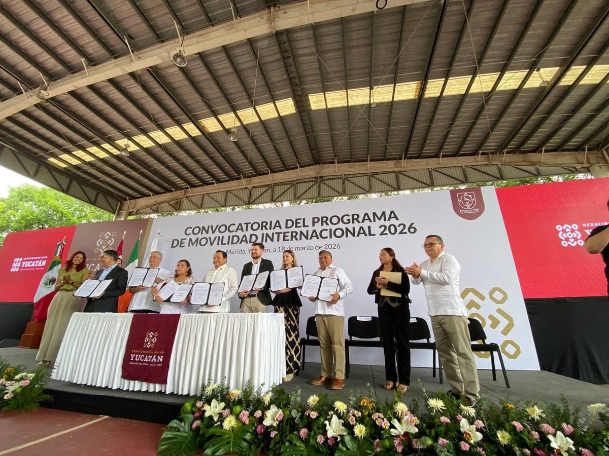 IEPACYucatan's tweet photo. El Consejero Presidente del IEPAC, @moybates, atestiguó la apertura del Programa de Movilidad Internacional 2026, beneficia a 120 participantes con estancias en el extranjero, fortaleciendo la formación académica y el desarrollo de competencias globales en Yucatán. 🌎✈️ https://t.co/OPhQxSC57o
