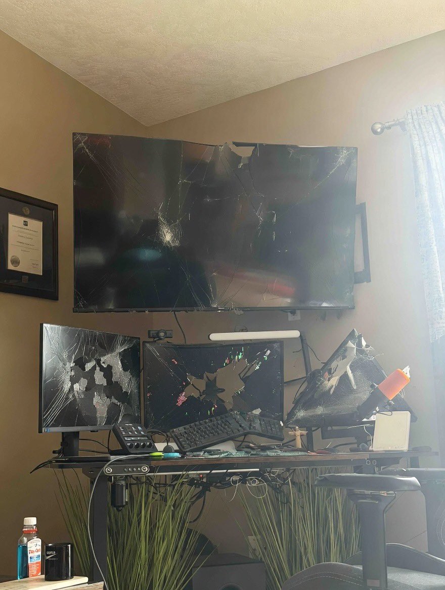 Dumb Hunter | Try Maven tweet media