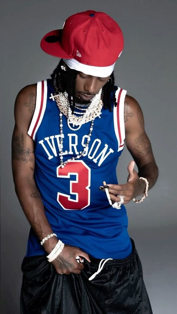 F🫩💫 tweet media