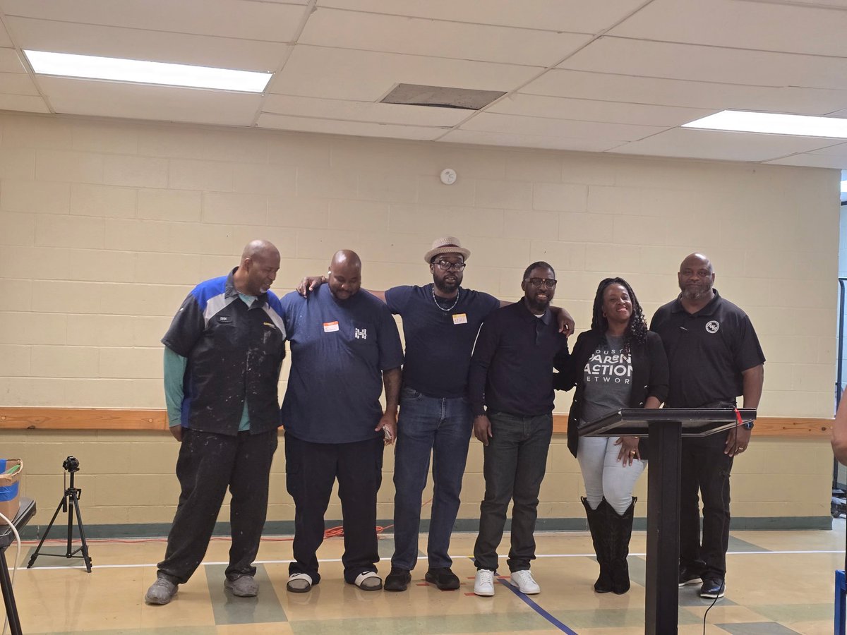 houston_gps's tweet photo. Parent Advocacy Institute Fellow Jane Taylor spoke at the Crestmont Civic Club last week, sharing Houston Parent Action Network's mission and the power of parent voices shaping Houston ISD's future. https://t.co/kDk5MOSvGc
