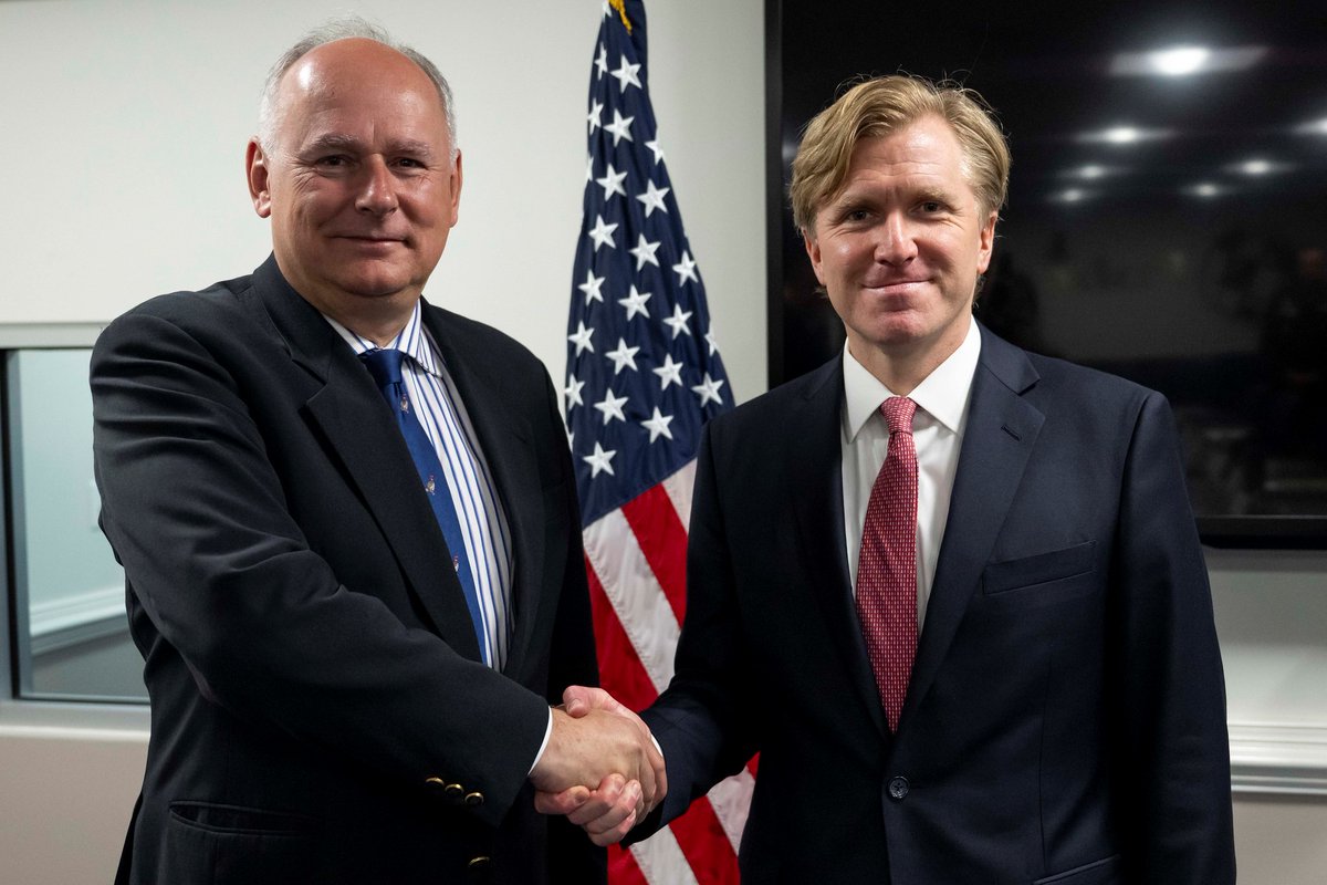 Piotr Olszewski tweet media