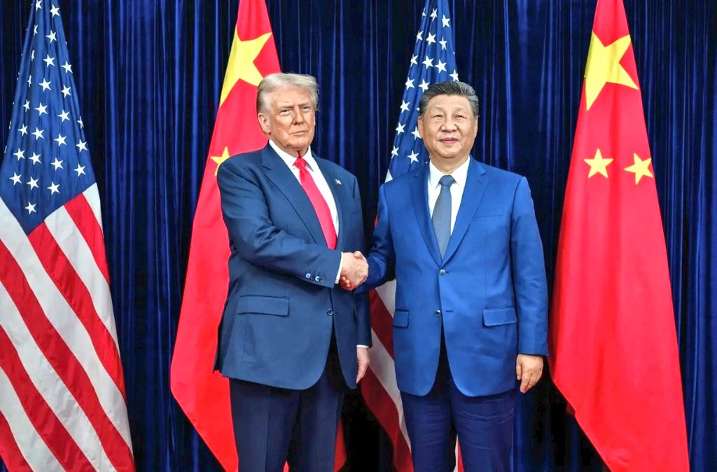 🇺🇲 Amerykańscy a 🇨🇳 chińscy diplōmaciŏ ôsprŏwiali ô amerykańskich cłach a możebności jejich ôbniżyniŏ.
#USA #Chiny 
⬇️
seznamzpravy.cz/clanek/zahrani…