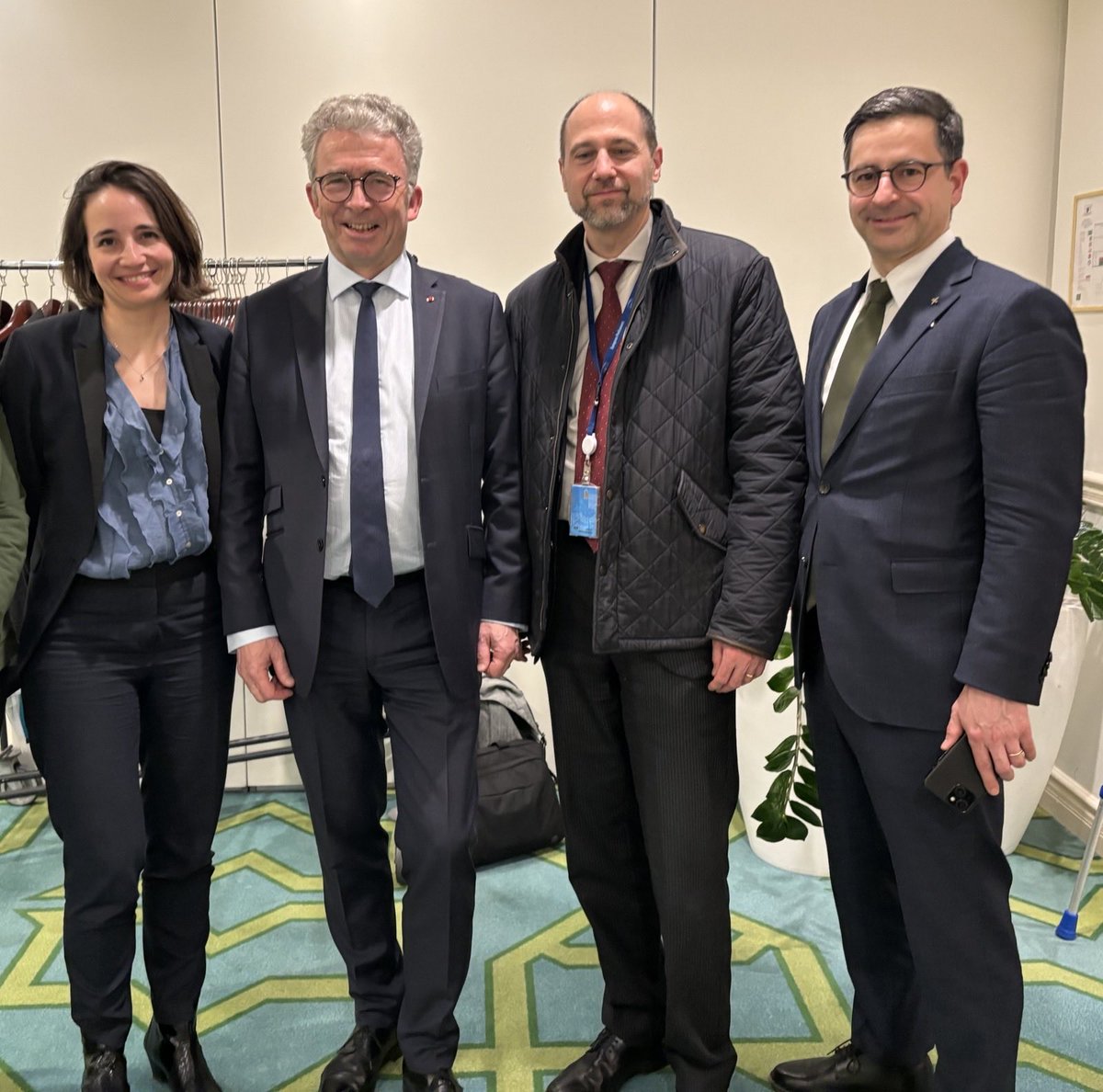 Général Christophe Gomart tweet media