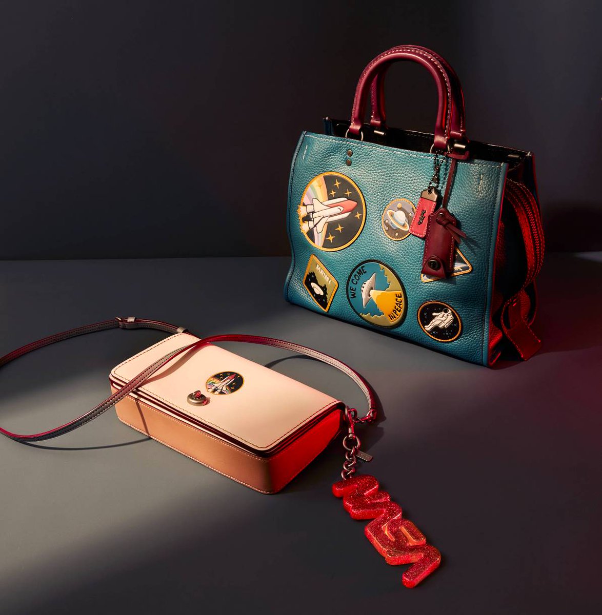 Alison Arnold tweet media