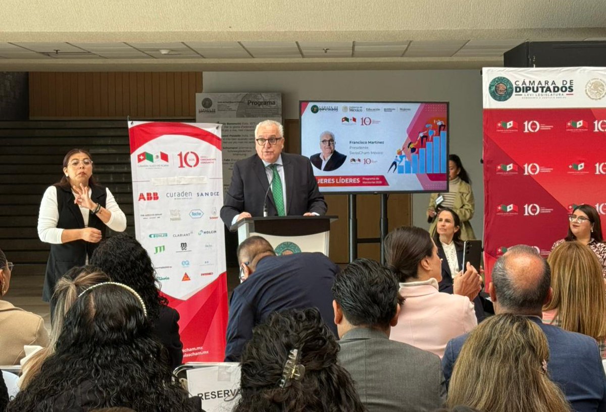 AdeccoMexico's tweet photo. Hoy se realiza el lanzamiento del Programa de Mentorías 2026 “Mujeres Líderes” de la @SwissChamMexico.
La jornada inició con Francisco Martínez, quien dio las palabras de bienvenida.
#MujeresLíderes #Mentoría #LiderazgoFemenino #Talento #SwissCham https://t.co/nNwE5cbvEw