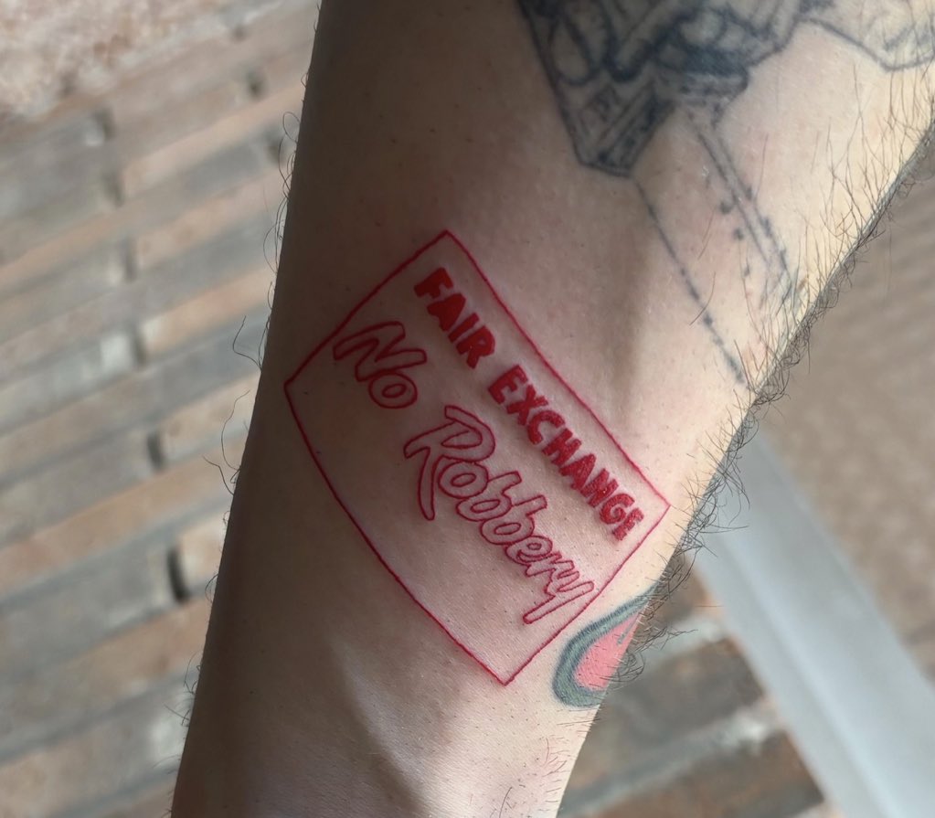 𝕭𝖑𝖚𝖉𝖆𝖓𝖎 tweet media