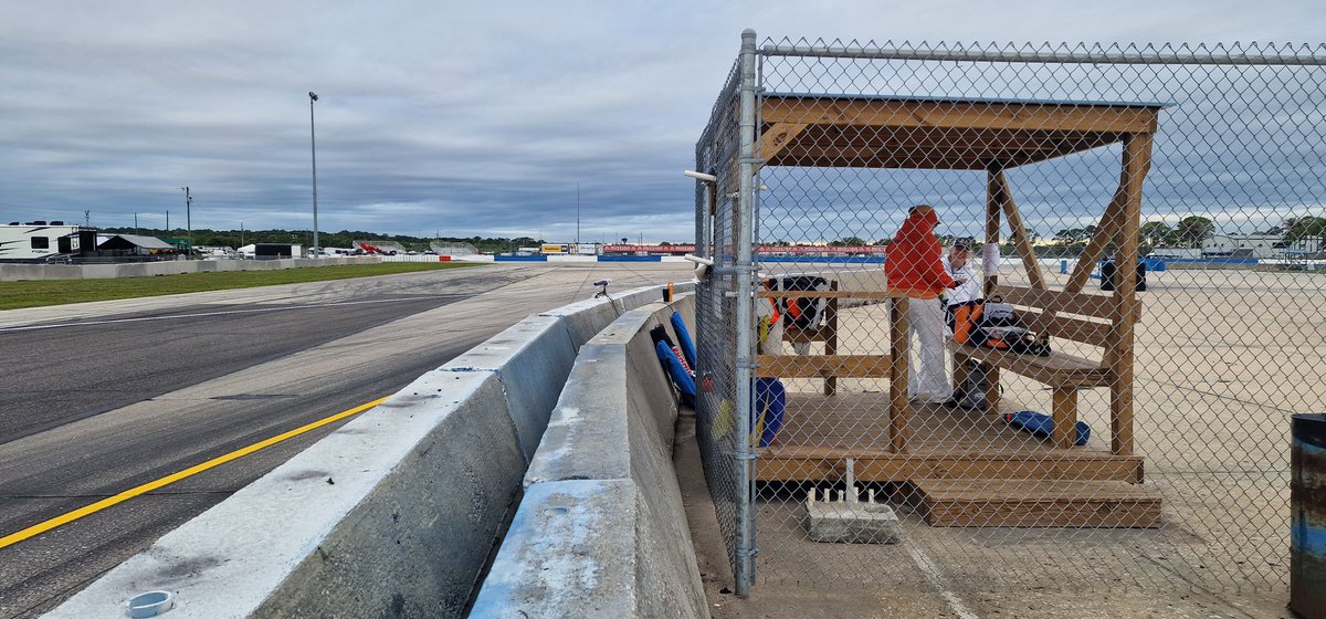 deadsquirrel tweet media