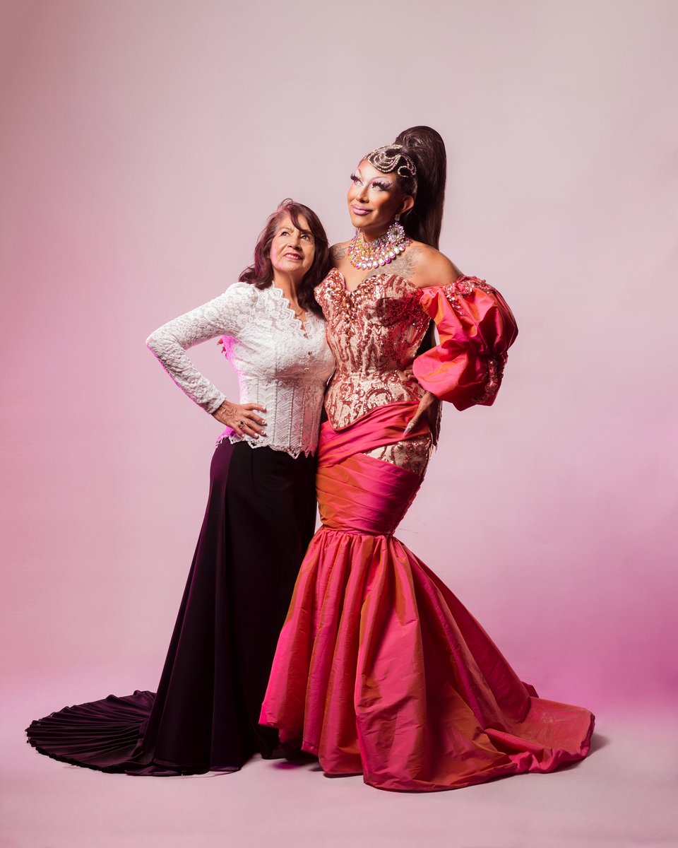 Serena Tea tweet media