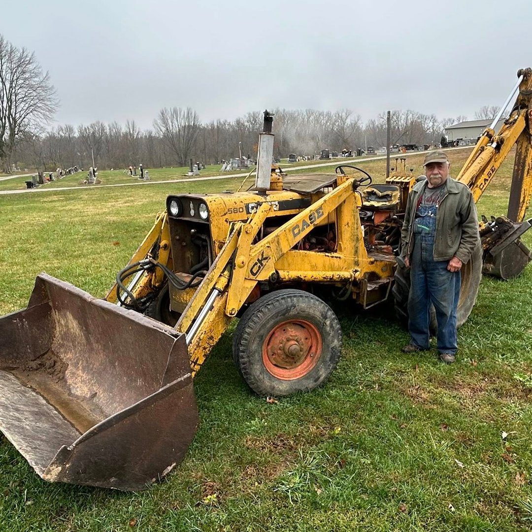 GWR's tweet image. The world’s longest-serving grave digger has finally hung up his shovel after more than 73 years.

Dedicated Allen McCloskey (USA) first entered the record books in 2021 when he’d earned the title for longest career as a grave digger with a total of 68 years 191 days.

Now at the