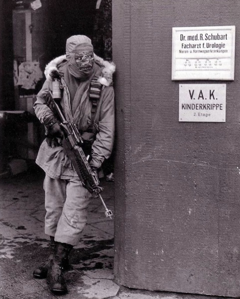 blackstar tweet media