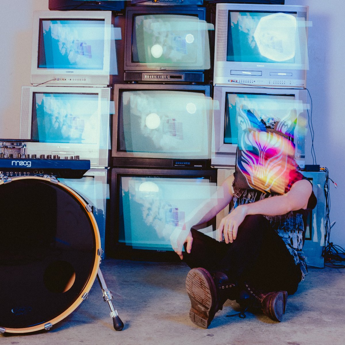 Slow Magic tweet media