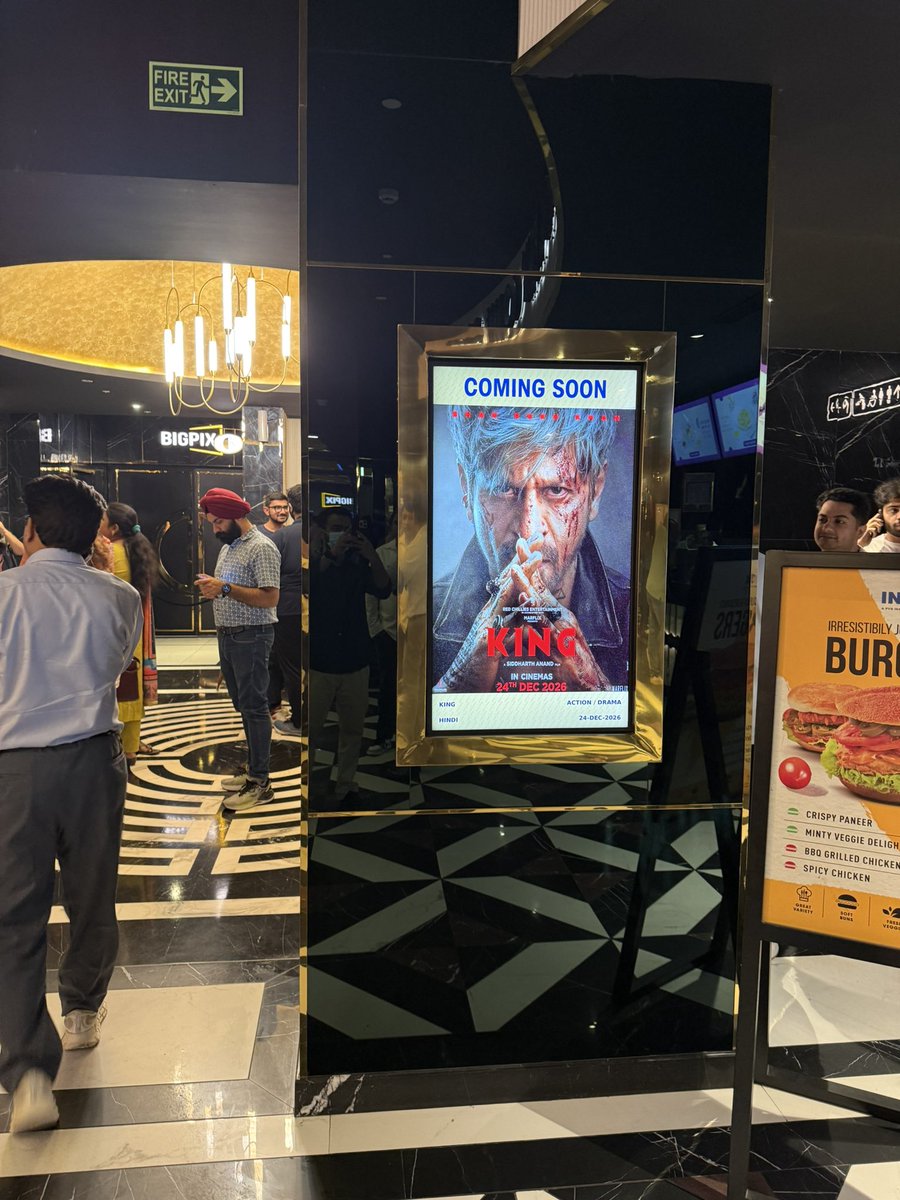 Its_CineHub's tweet photo. Found this DIGITAL POSTER of #KING while watching #Dhurandhar2 today🔥🥶

Seems like the TEAM is aggressively doing what is required. EARTH SHATTERING OPENING on card for #ShahrukhKhan 's FILM this CHRISTMAS ✅🎬 

@iamsrk @justSidAnand @RedChilliesEnt https://t.co/cRMnXa1Nsy