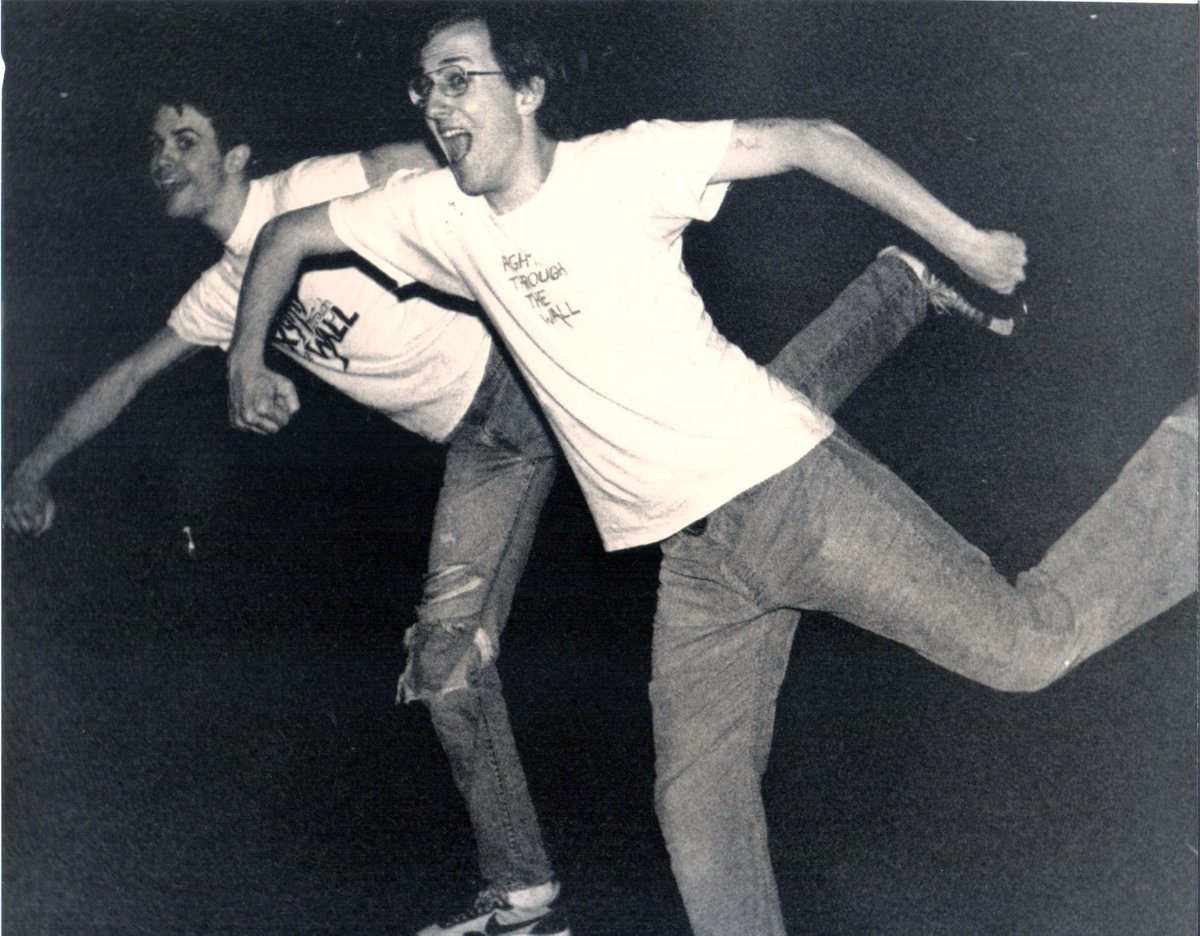 I’ve posted the March update to my book-in-progress (How To Be A. Looney). It’s a chapter called How To Walk Through Walls.

patreon.com/posts/how-to-w…

Thank you to my Patreon supporters for your help!