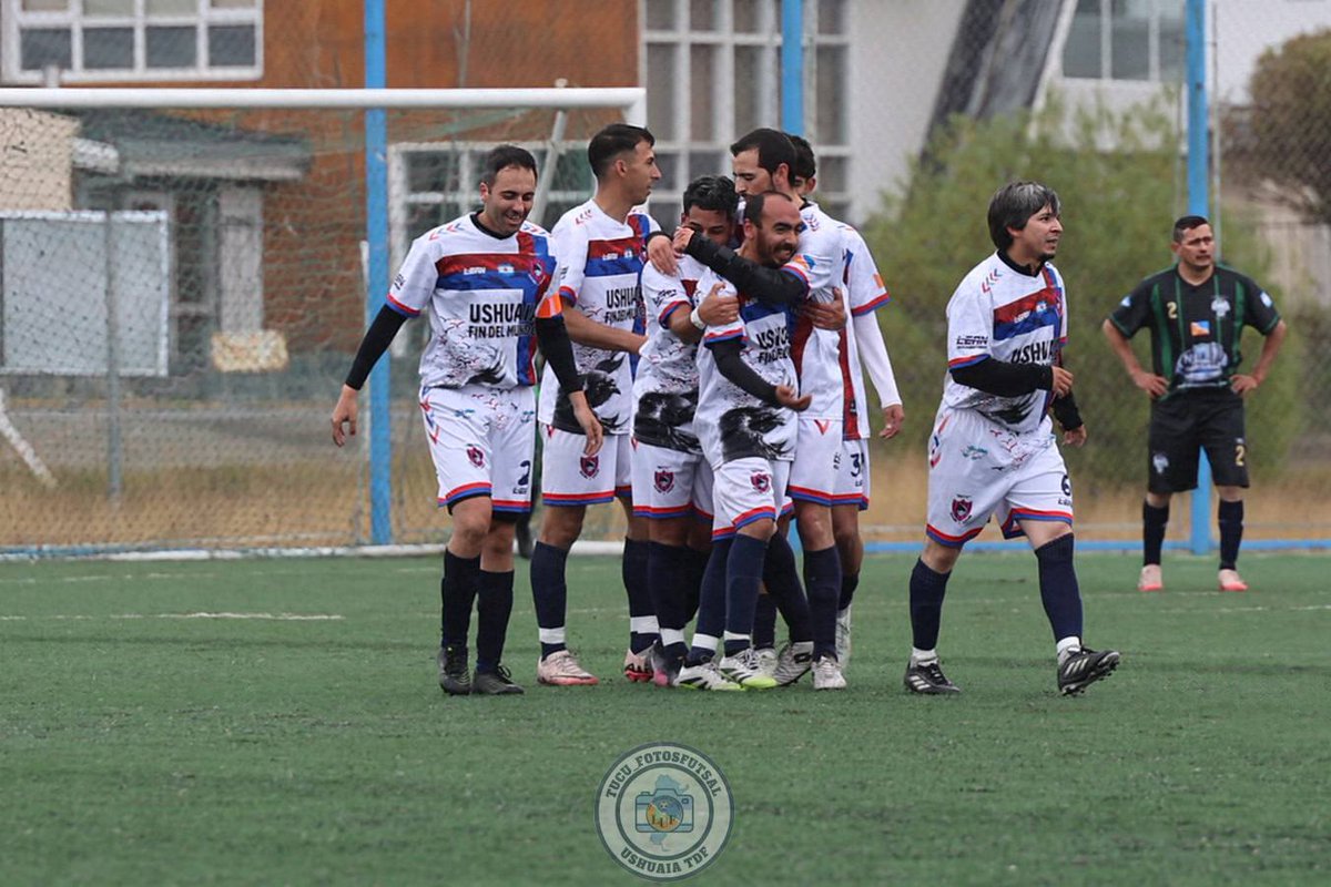 #Futbol Finalizo la segunda fecha del Torneo Apertura de cancha grande.

mzldeportes.com/se-fue-la-segu…