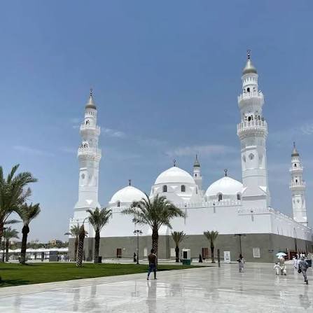 Medinah_Live's tweet photo. تسهيلاً للأهالي والزوار.. 

 مواقع مصليات العيد لهذا العام. أكثر من 950 موقعاً تم تجهيزها لاستقبال المصلين.
#المدينة_المنورة 

التفاصيل والمواقع كاملة في الرابط:

https://t.co/1AIrTs3slS https://t.co/Meo378FlfF