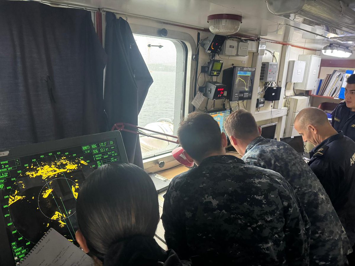 Armada de Chile tweet media