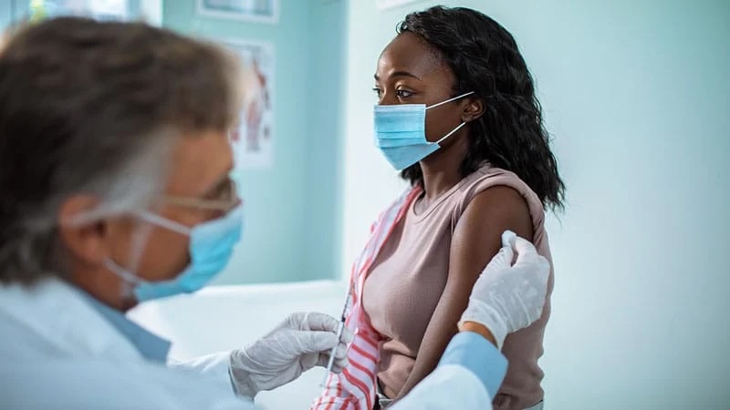 Aller_MD's tweet photo. #Depemokimab substantially reduced #asthma #exacerbations and improved respiratory quality of life and asthma #control scores in patients with #type2 asthma and #comorbid #chronic #rhinosinusitis with #nasal #polyps (#CRSwNP) compared with placebo. https://t.co/K1WuCp8BYv https://t.co/zKnnFZK5Mp