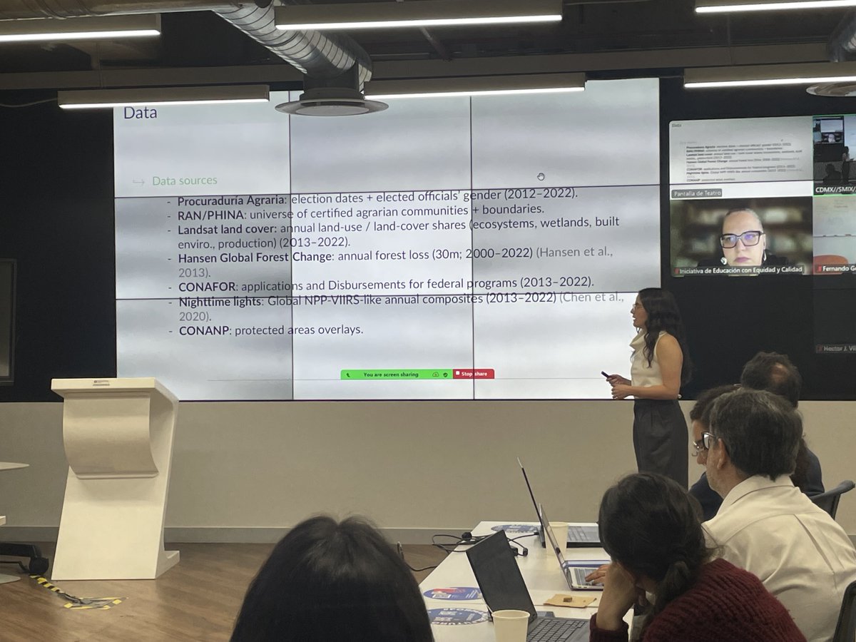 Escuela de Gobierno tweet media