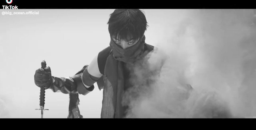 O MV de 'One Man Army' ultrapassou os 500 mil views 

Parabéns Big Ocean por atingir esse novo marco 👏🎉