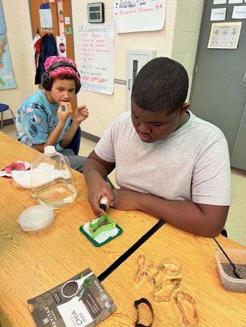 Jamestown Middle School tweet media