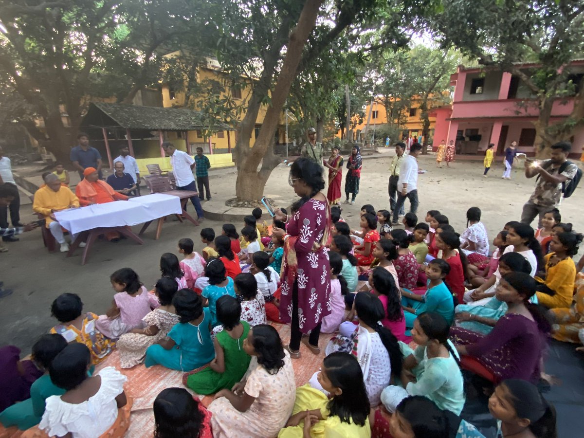 Dilip Ghosh (Modi Ka Parivar) tweet media