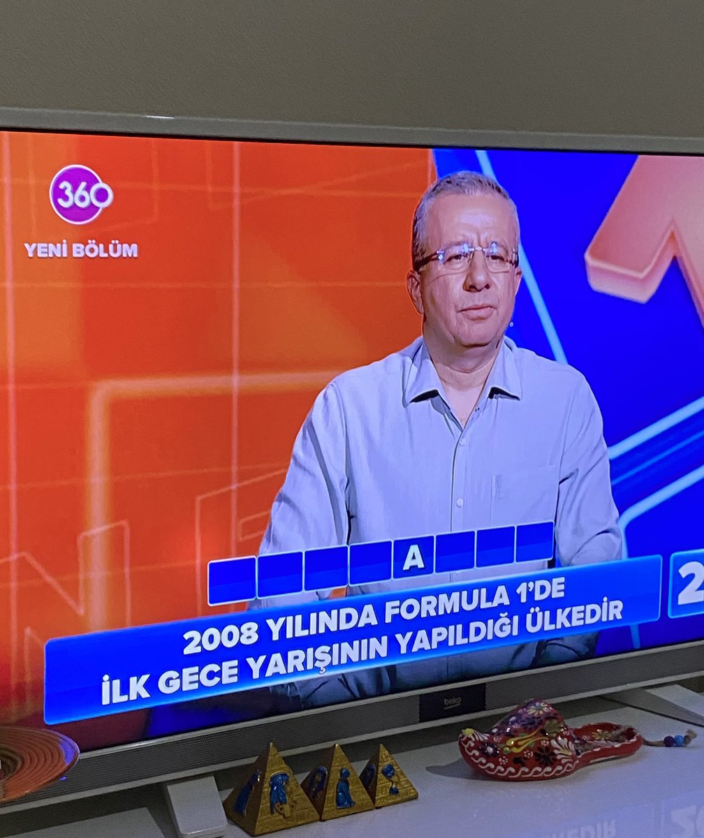soyhyacinth's tweet photo. BU BENİM ARKADAŞIM AHMET https://t.co/snbeKTOz7s