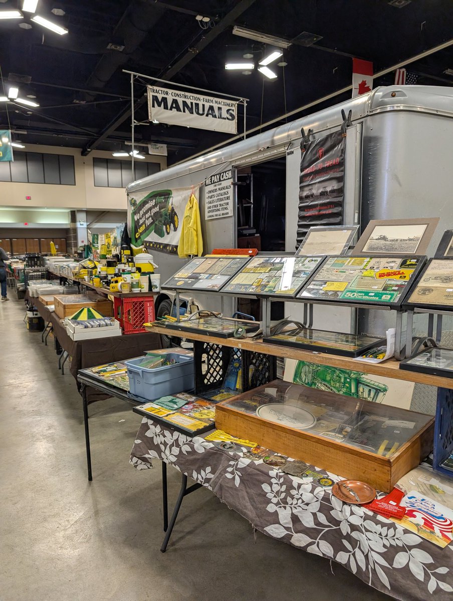 Carlson's Tractor Treasures tweet media