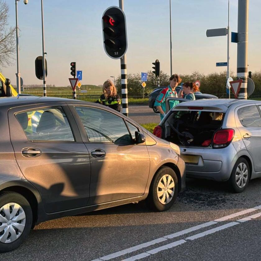 Twee gewonden bij aanrijding in Hoofddorp