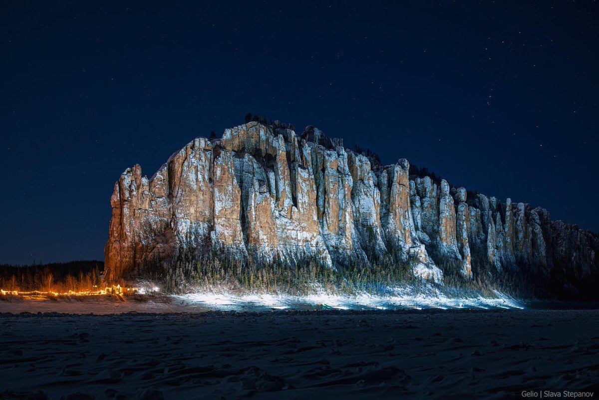 NikeSkywalker's tweet image. 🇷🇺🇮🇷🌹🇮🇹❄💫🏡❤️‍🔥🎗️🐻🎖️🌲🌟 E se il patibolo?... 
Sul patibolo con te, se così è. 
Ah, posso forse sopravviverti? 
Ma no, tu rechi il segno del potere. 
Tu mi ami? ... 

Alexander #Pushkin (#Russia, 1829)

instagram.com/p/DWCL7yIiGrU/…