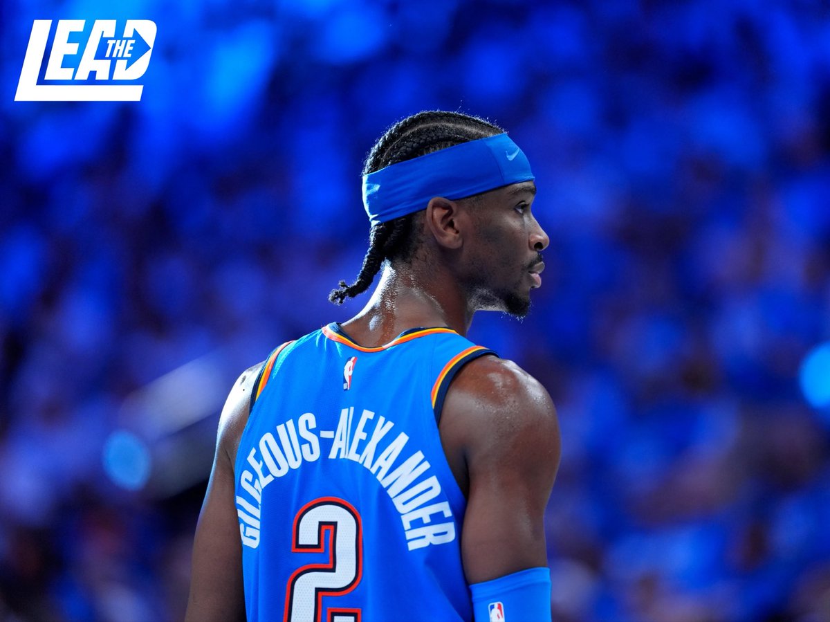ThunderLead's tweet image. Shaivonte Aician Gilgeous-Alexander is the only player in NBA history to have…

800 Points, 55% FG, 45% threes in a 25-game span on the road. 🤯

Surgical.🏀 The S.A.G.A continues…. 
#NBA #MVP #okcthunder #Thunderup