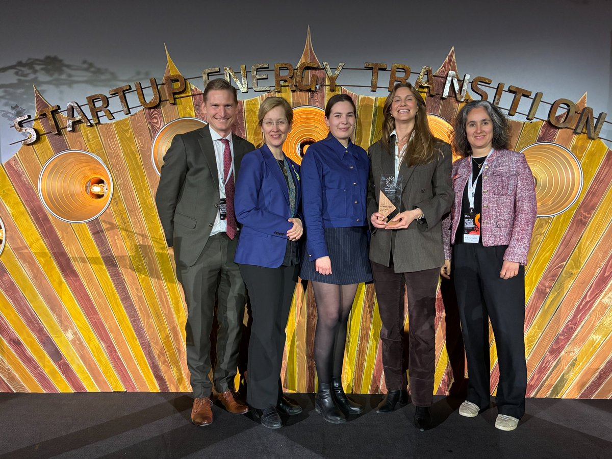 Botschaft Schweden tweet media