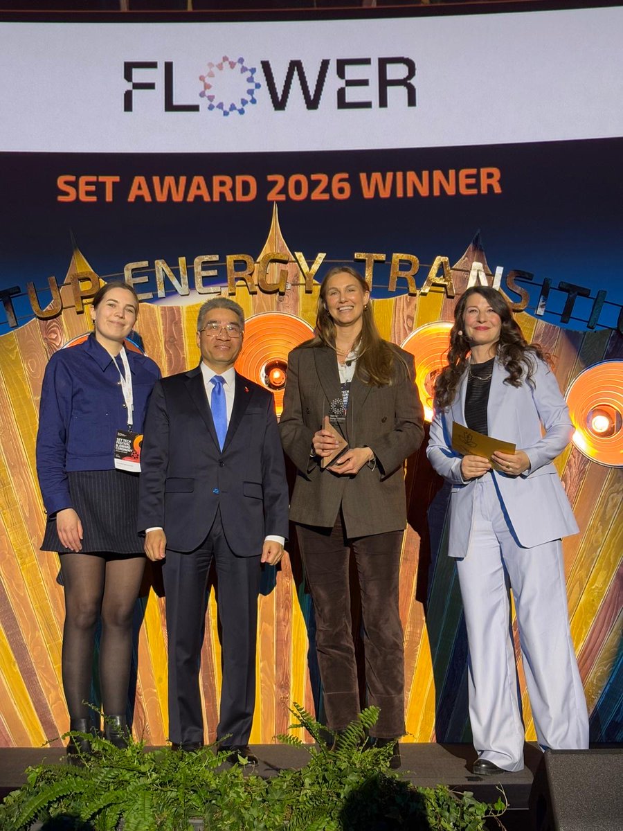 Botschaft Schweden tweet media