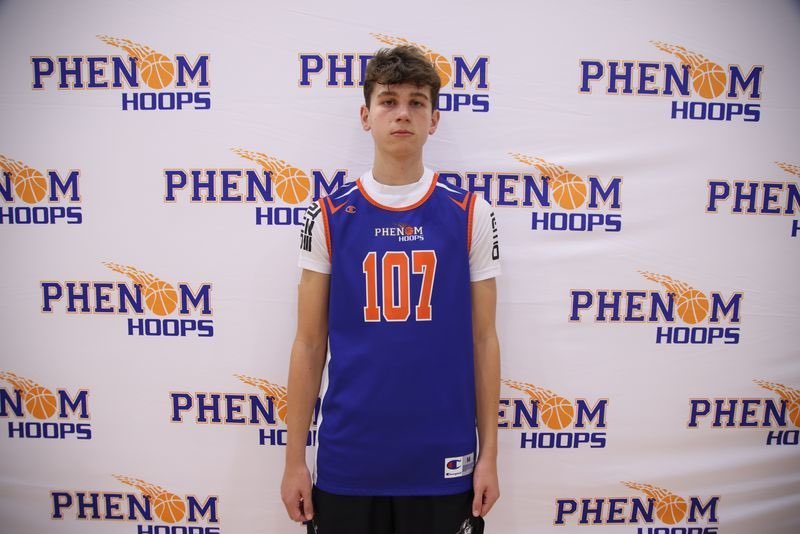 Phenom_Hoops's tweet photo. Productive Trio Setting the Tone for KOC

READ ||: https://t.co/TfKEj8dsP4 #PhenomOpening https://t.co/TQ2wUFXK9T