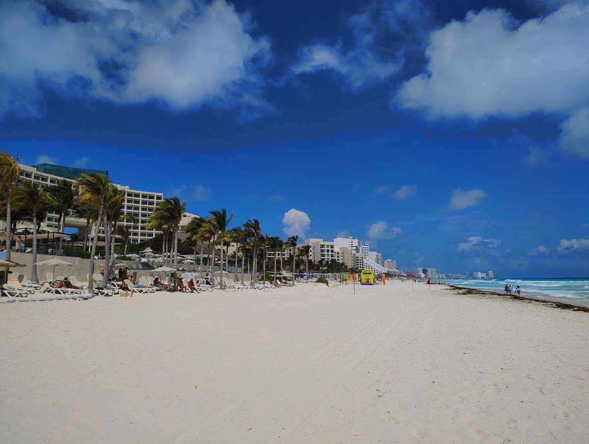 LeadersMemphis's tweet photo. ✈️ Thinking about vacationing in Cancun, the Riviera Maya, or Puerto Vallarta this spring? Here’s some helpful info! 🌴

Many travelers wonder about safety and travel conditions in these top Mexican destinations. First, keep in mind that Cancun and the Riviera Maya in... https://t.co/C7BhALrHVh