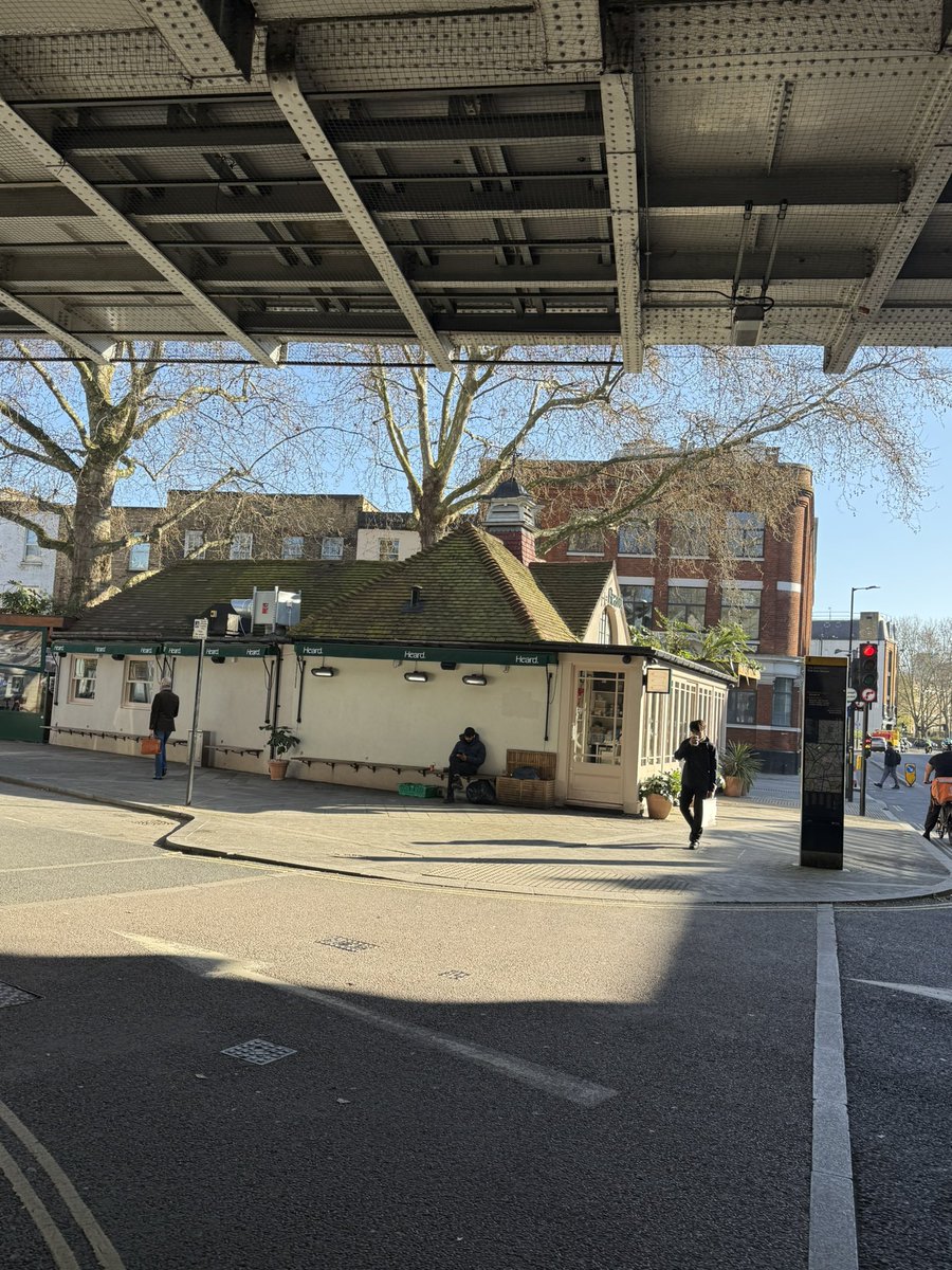 mark emlyn evans tweet media