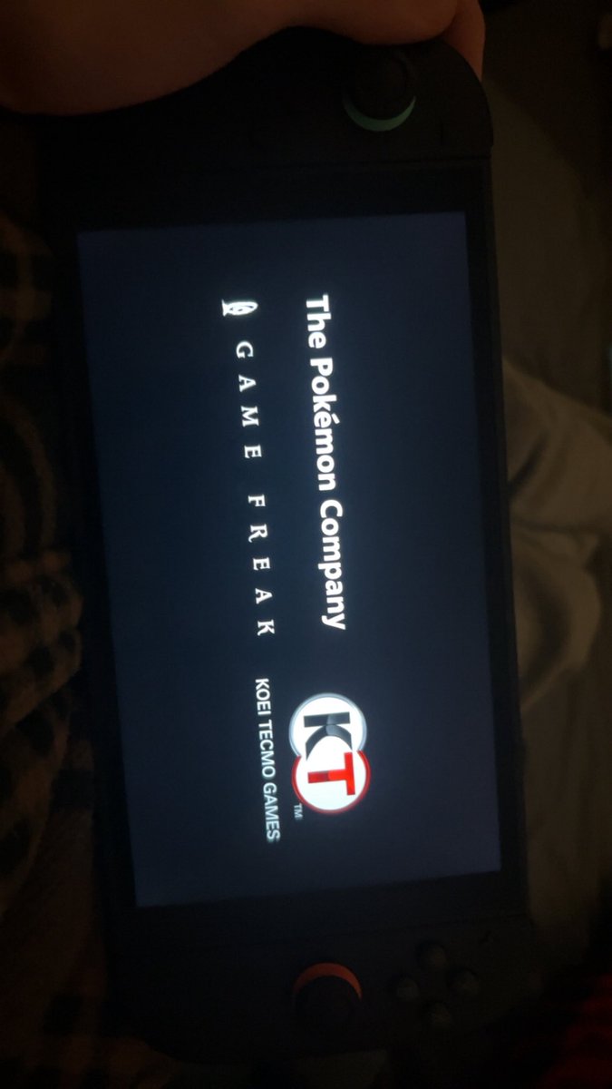 groupty! tweet media