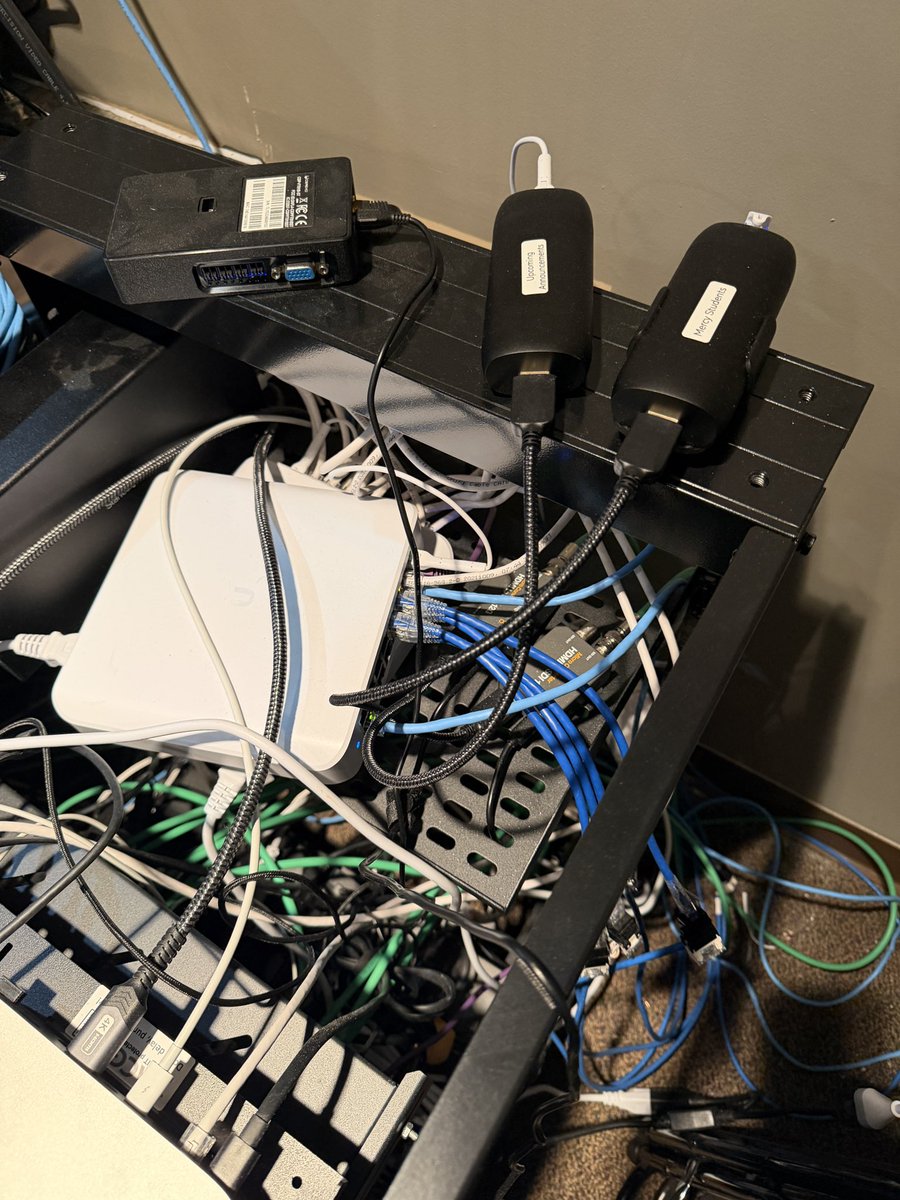 Tyler Hendricks tweet media