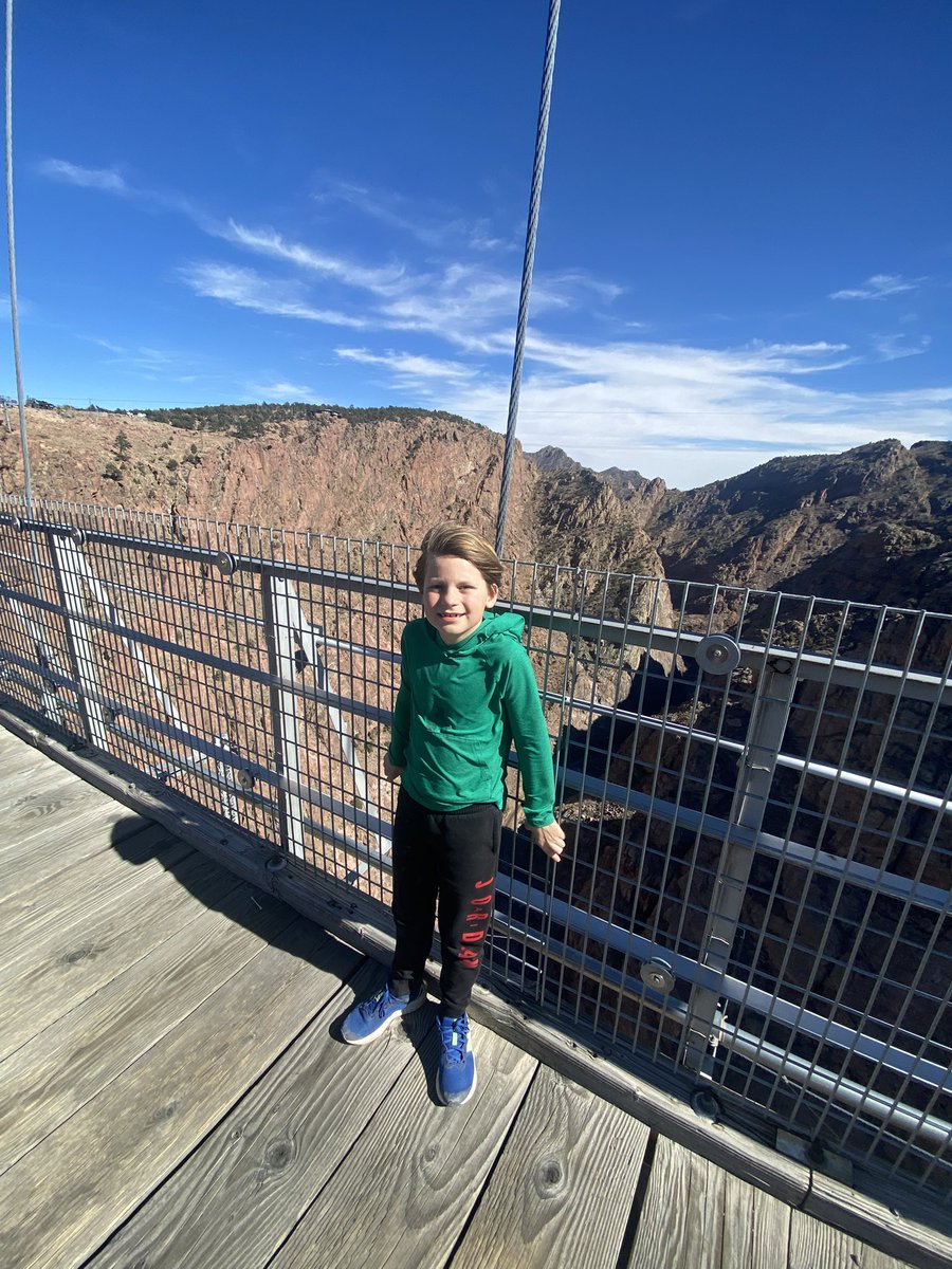 Aaron Thompson 🎥 tweet media