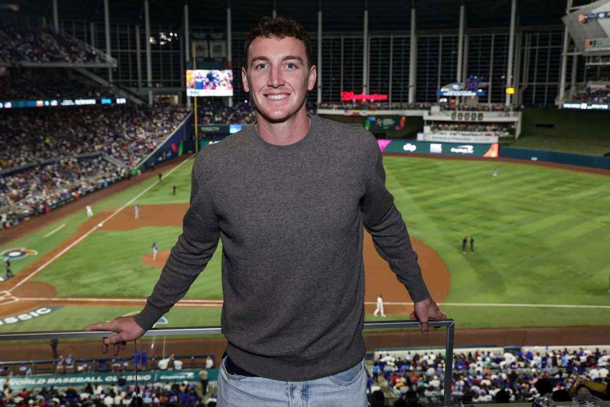 MLB Europe tweet media