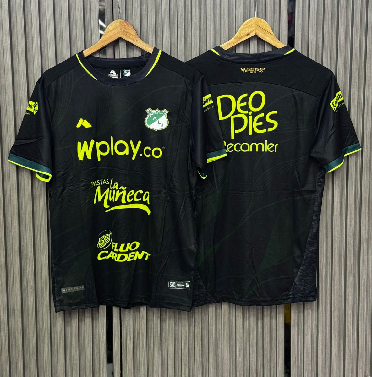 rancherocali's tweet photo. Bueno mi gente vamos hacer un concurso para hoy, deja tu marcador del partido para hoy entre Deportivo cali vs Santa Fe y etiqueta a un amigo para que participe, entre los que acierten el marcador se sortea la camisa. 
Camiseta importada full, el ganador puede escoger la talla 🇳🇬 https://t.co/E8h4uAertv