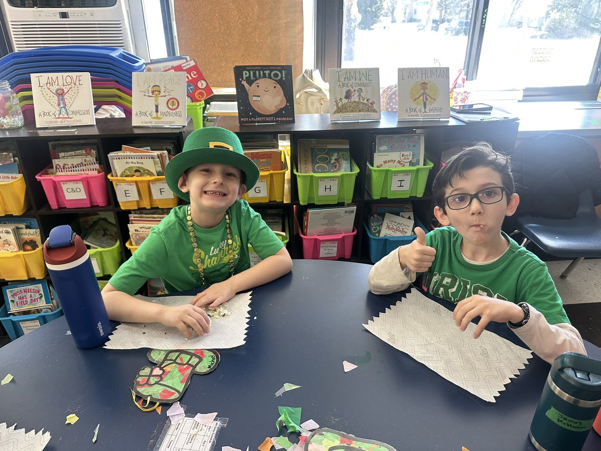 MissRugolo's tweet photo. Room 102 had a special visitor for St. Patrick’s day! ☘️ 🌈 https://t.co/BzbgI1iDcy