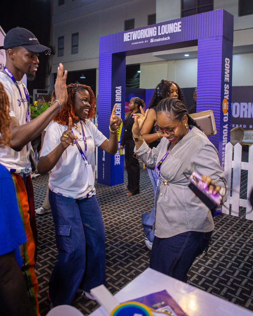 Tech Sphere Academy tweet media