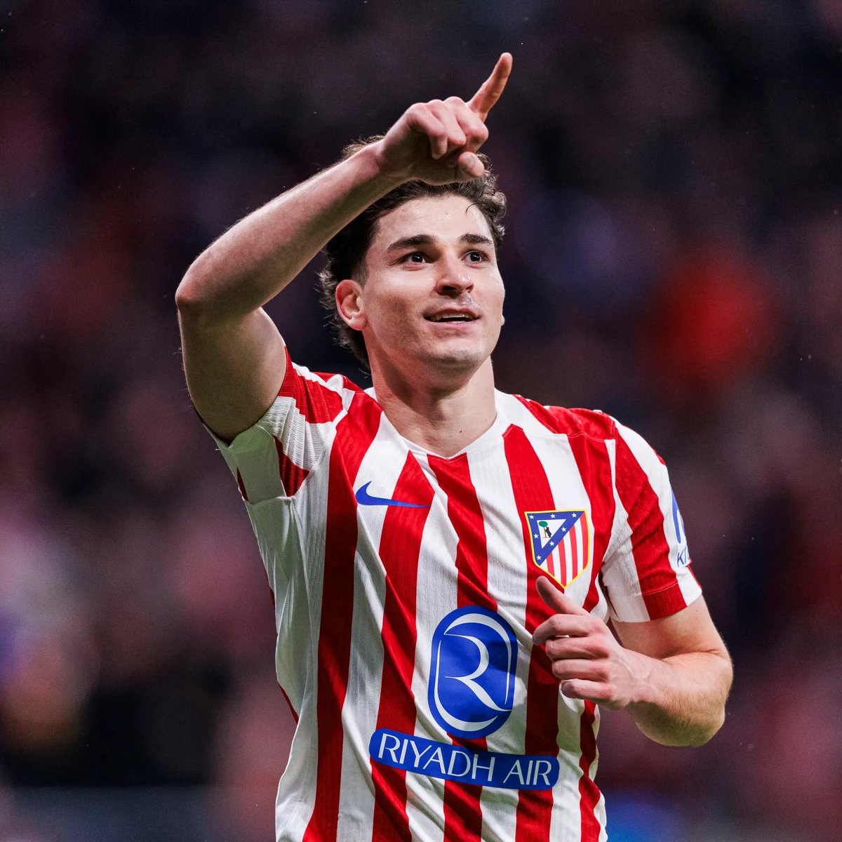 The Touchline | 𝐓 tweet media