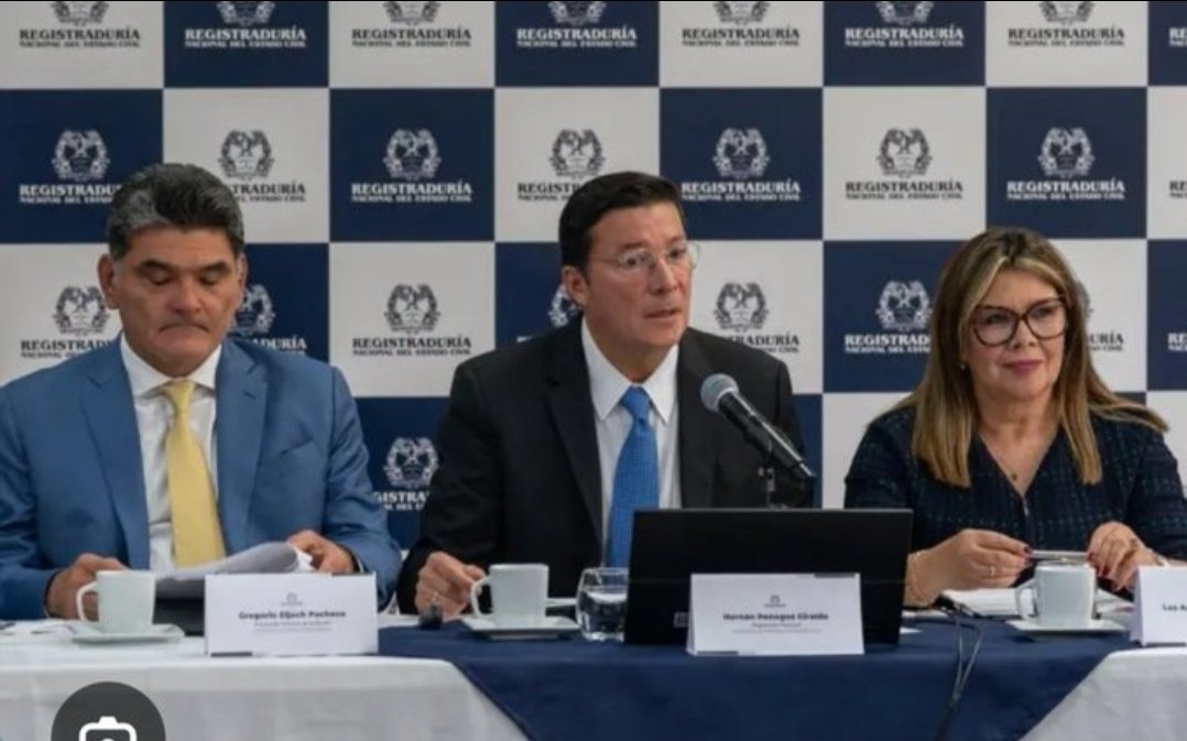 DefranknsM's tweet photo. @petrogustavo ESTA ES LA ALIANZA MACABRA. SU TAREA ES PONER DE NUEVO AL URIBISMO GENOCIDA EN EL PODER https://t.co/pohl11EvpC