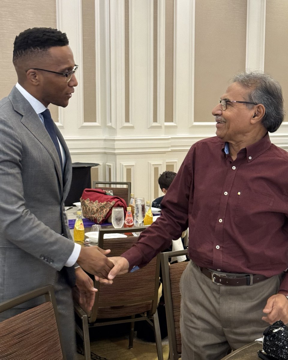 Christian D. Menefee tweet media