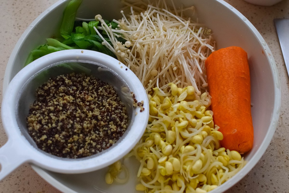 YVAN DOS SANTOS tweet media