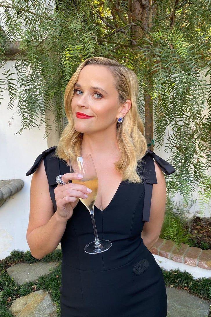 Reese52814's tweet photo. Cheers to all my fans out there🥹❤️

Rate me if you think I'm beautiful ❤️ https://t.co/1VIuVYWaOb