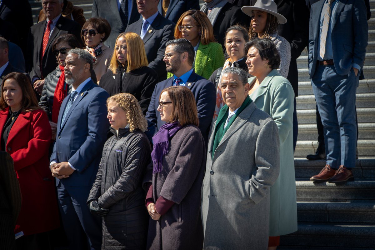 Adriano Espaillat tweet media